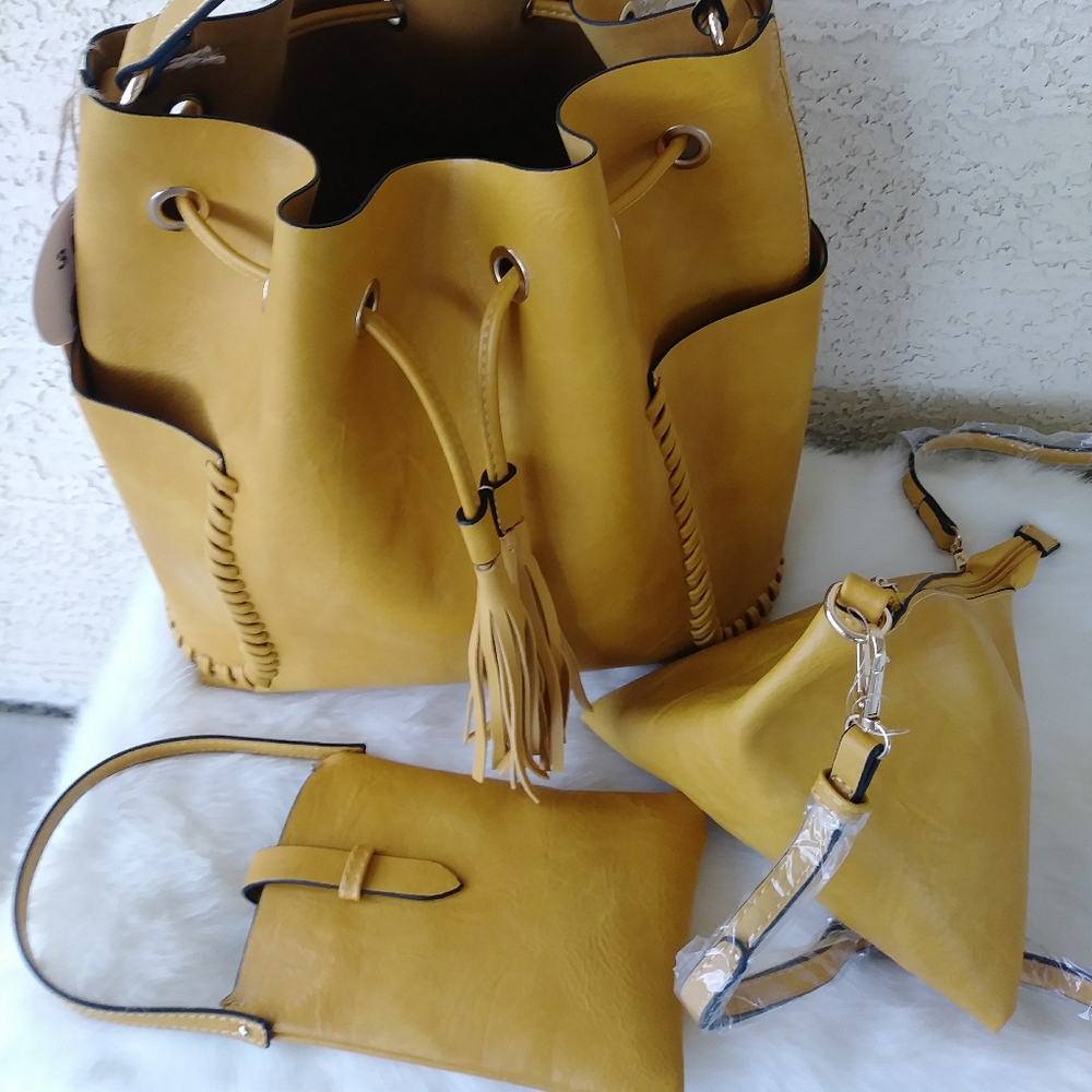 Draw string Tassel handbag set 12.75(L)X6.50(W)X12 - Picture 6 of 8